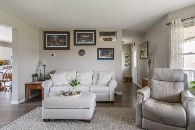 7070 Jamaica Lane, Portage, MI 49002