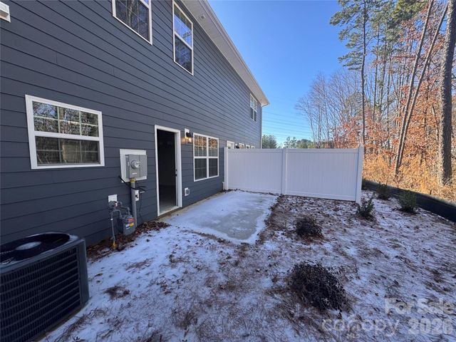 4013 Port Richmond Avenue 2, Gastonia, NC 28056