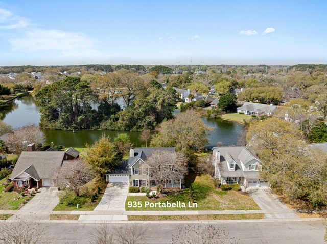 935 Portabella Lane, Charleston, SC 29412