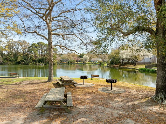 935 Portabella Lane, Charleston, SC 29412