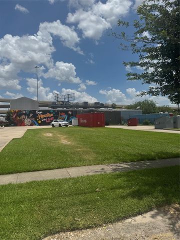 2305 Gray Street, Houston, TX 77003