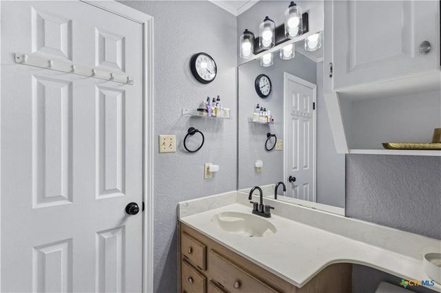 1711 Lynx CIR, Harker Heights, TX 76548