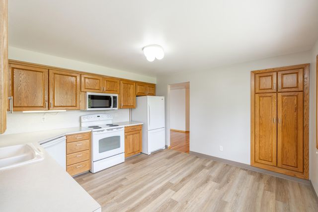 7124 N Drumheller St, Spokane, WA 99208