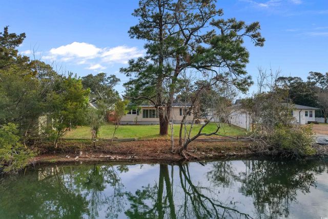 409 14th Ave. S, North Myrtle Beach, SC 29582