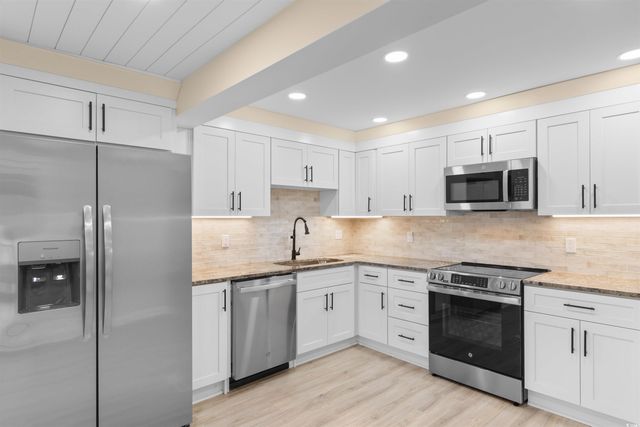 409 14th Ave. S, North Myrtle Beach, SC 29582