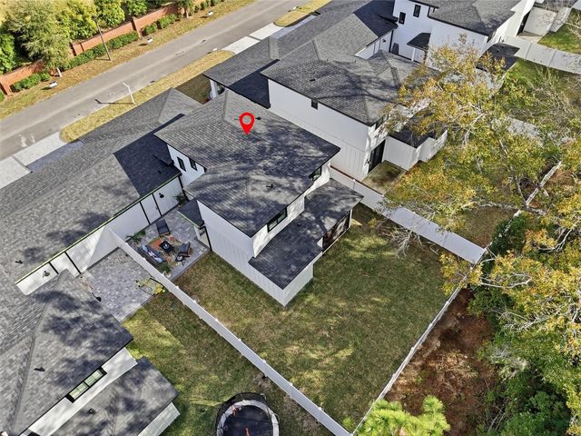 1012 FARMSTEAD STREET, Eustis, FL 32736