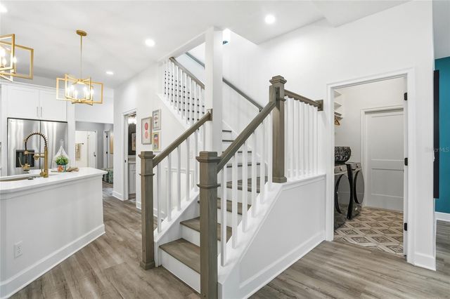 1012 FARMSTEAD STREET, Eustis, FL 32736