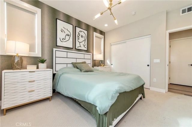 824 s harbor blvd, Santa Ana, CA 92704