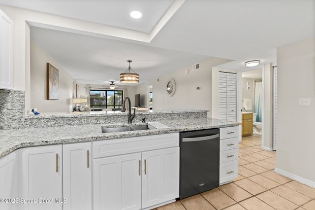 3160 N Atlantic Avenue A106, Cocoa Beach, FL 32931