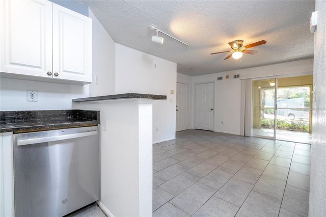 5136 PARK CENTRAL DRIVE 212, Orlando, FL 32839