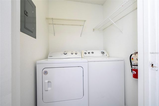 5136 PARK CENTRAL DRIVE 212, Orlando, FL 32839