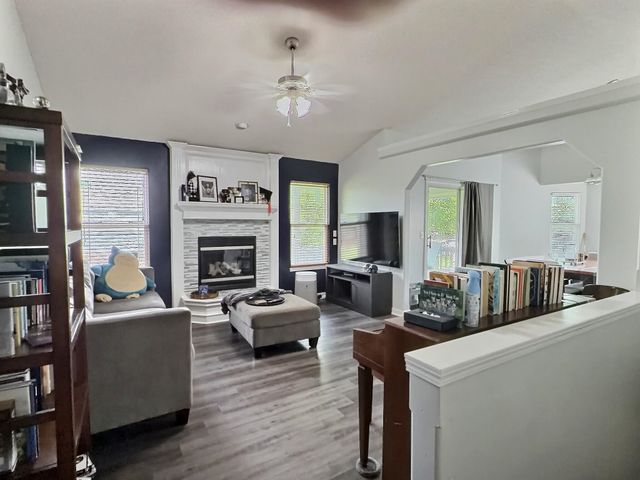 710 S Westview, Andover, KS 67002
