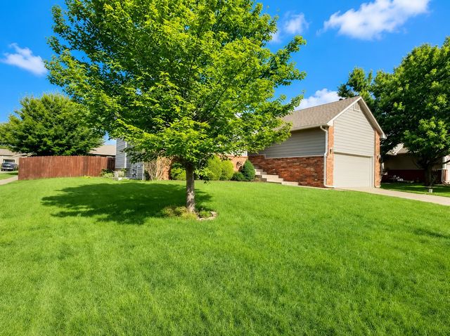 710 S Westview, Andover, KS 67002