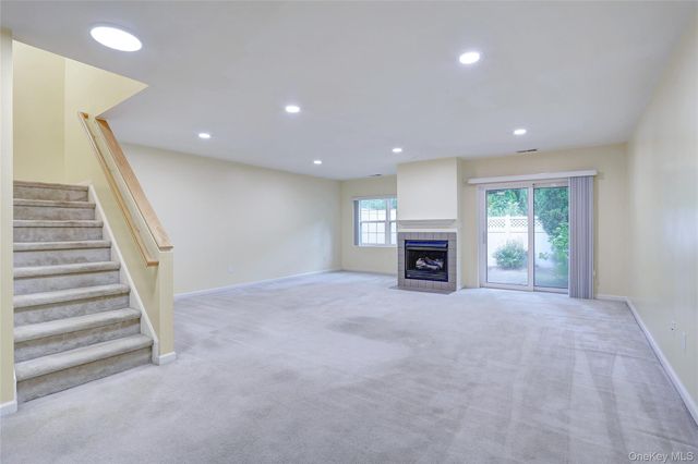 27 Underhill Drive, Pomona, NY 10970