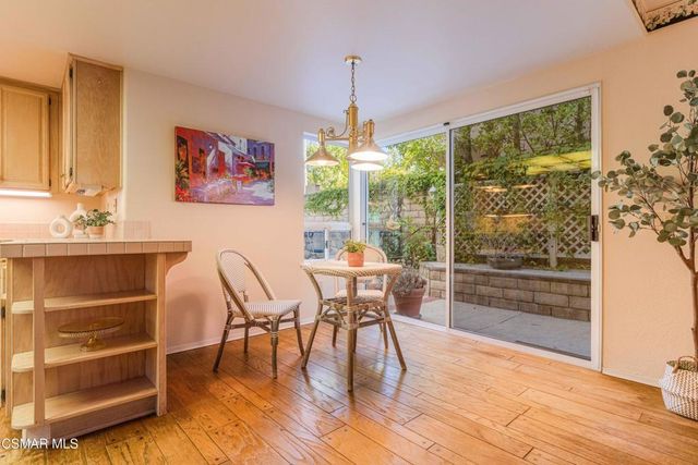 368 Pellburne Court, Simi Valley, CA 93065