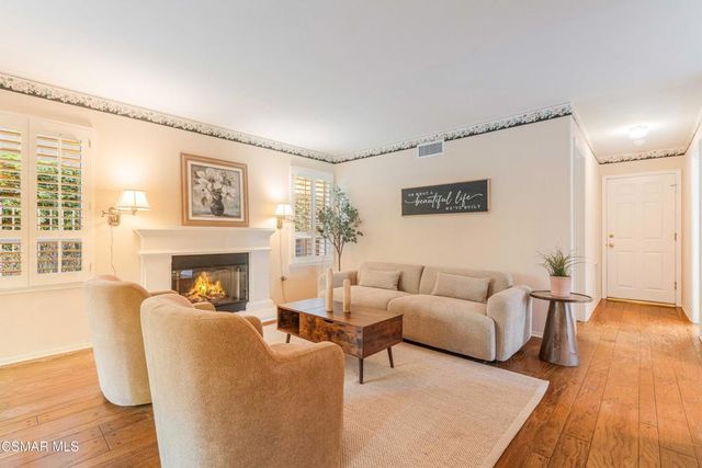 368 Pellburne Court, Simi Valley, CA 93065