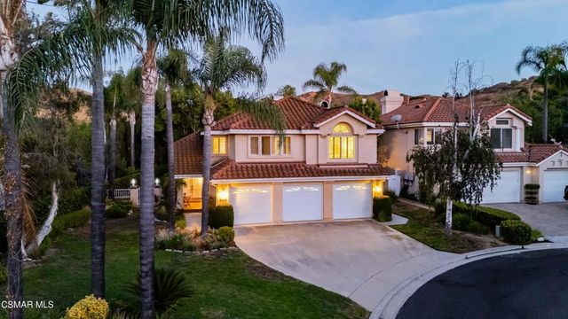 368 Pellburne Court, Simi Valley, CA 93065