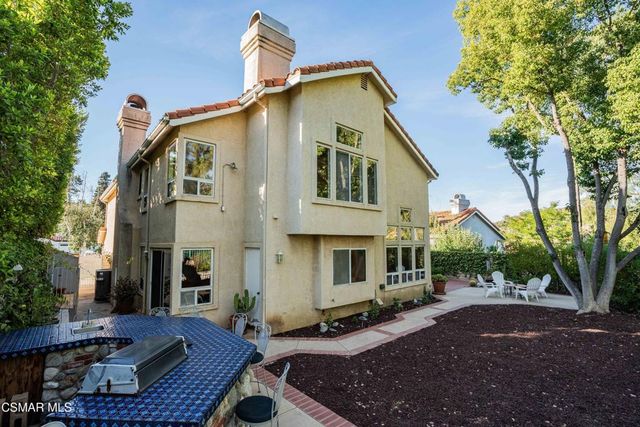 368 Pellburne Court, Simi Valley, CA 93065