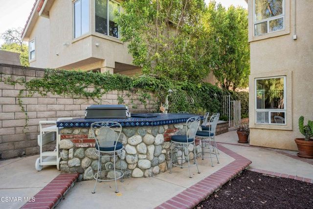 368 Pellburne Court, Simi Valley, CA 93065
