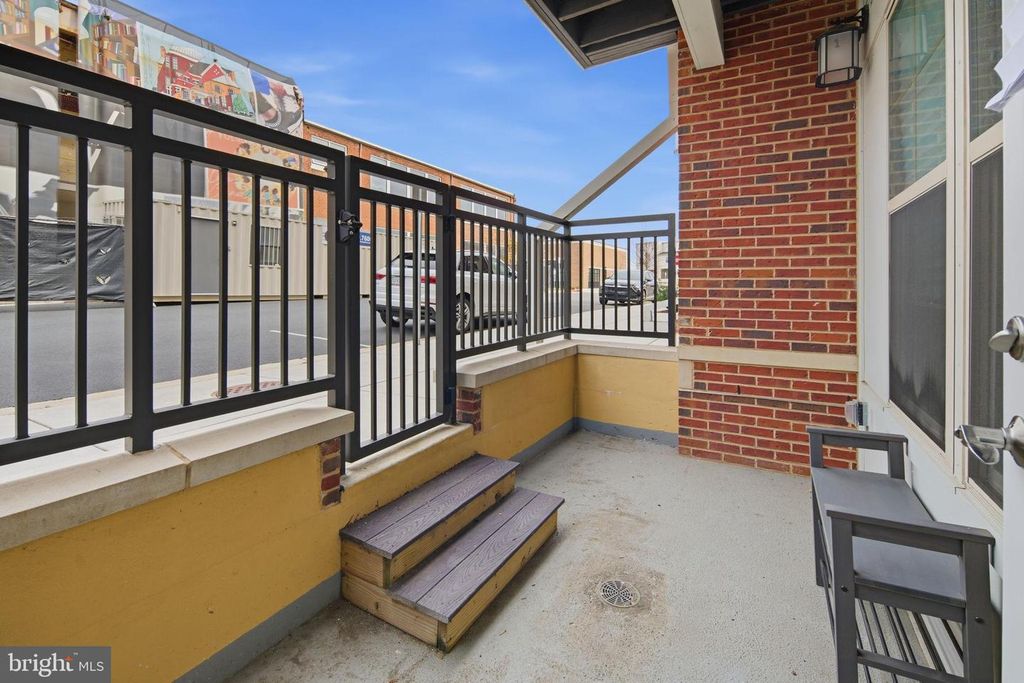 Image 47 of property listing at 10755 FAIRGROUNDS DR #102, Fairfax, VA 22030