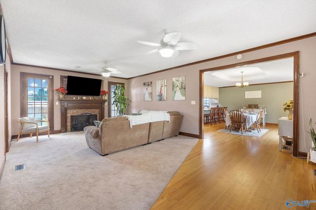 4106 S Chapel Hill Road SW, Decatur, AL 35603