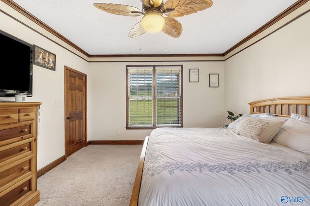 4106 S Chapel Hill Road SW, Decatur, AL 35603