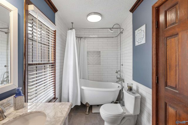 4106 S Chapel Hill Road SW, Decatur, AL 35603