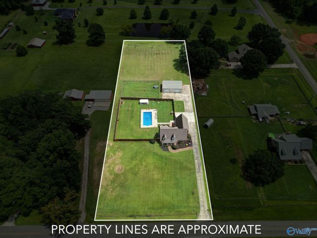 4106 S Chapel Hill Road SW, Decatur, AL 35603