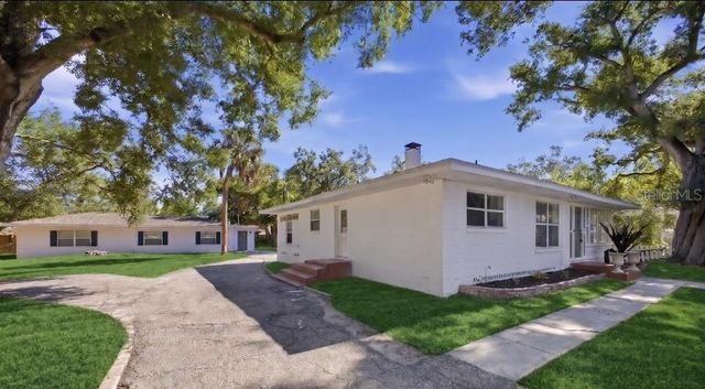 3308 3RD AVENUE W, Bradenton, FL 34205