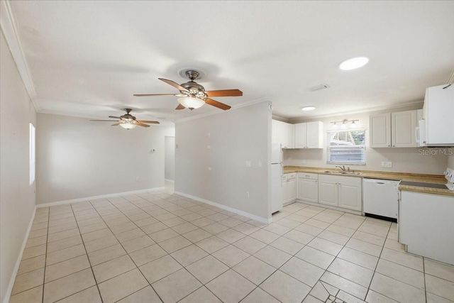 3308 3RD AVENUE W, Bradenton, FL 34205