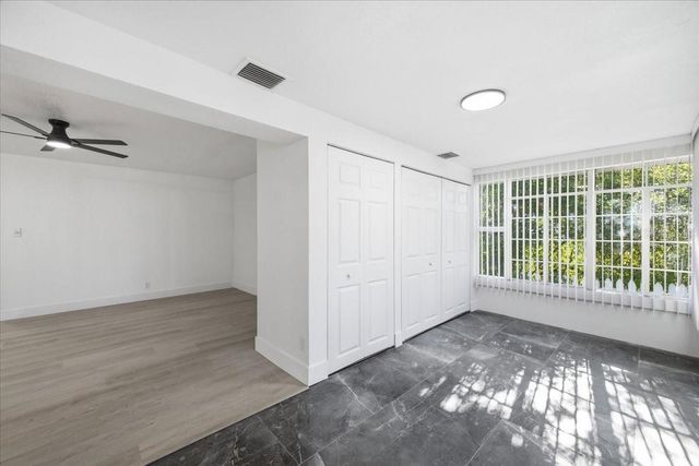 3308 3RD AVENUE W, Bradenton, FL 34205