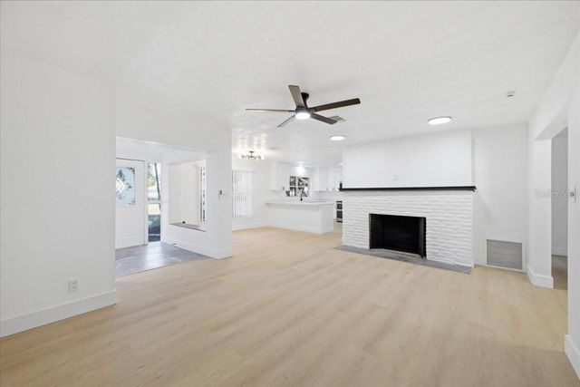 3308 3RD AVENUE W, Bradenton, FL 34205