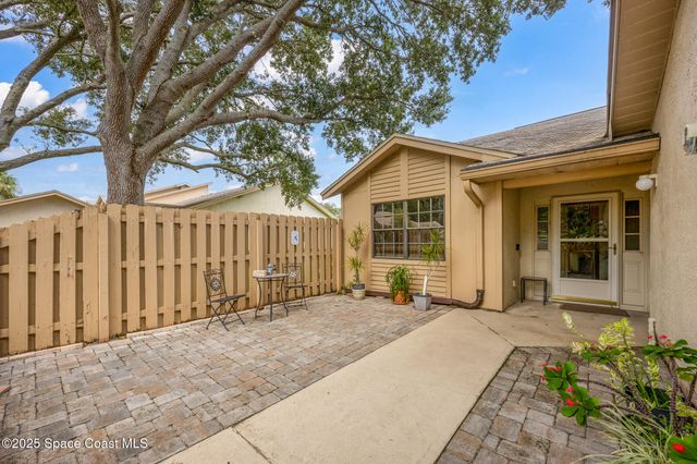 1311 Island Green Drive NE B2-12, Palm Bay, FL 32905