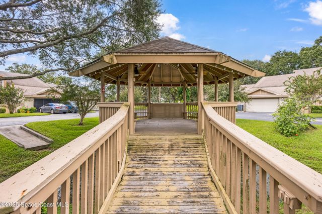 1311 Island Green Drive NE B2-12, Palm Bay, FL 32905