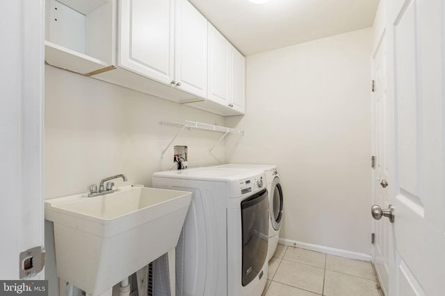 122 SUNLIGHT CT, Frederick, MD 21702