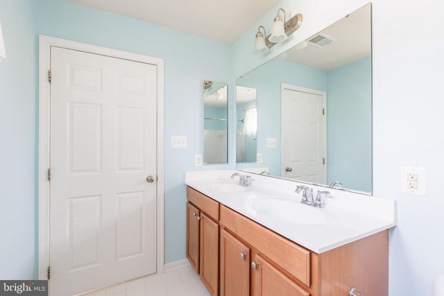 122 SUNLIGHT CT, Frederick, MD 21702