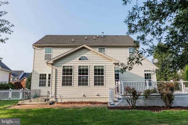 122 SUNLIGHT CT, Frederick, MD 21702
