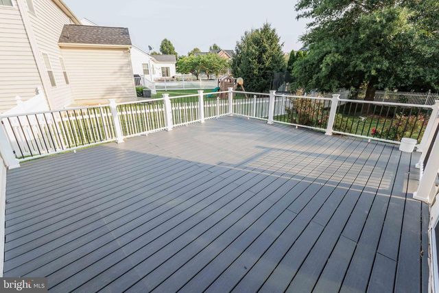 122 SUNLIGHT CT, Frederick, MD 21702