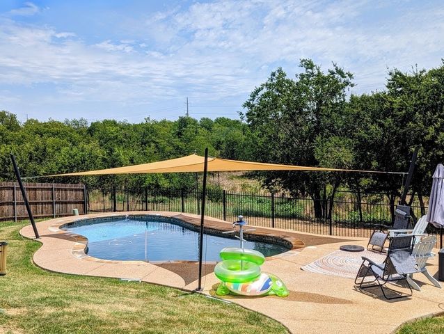 1535 Bent Creek Drive, Cleburne, TX 76033