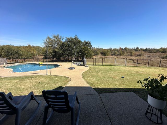 1535 Bent Creek Drive, Cleburne, TX 76033