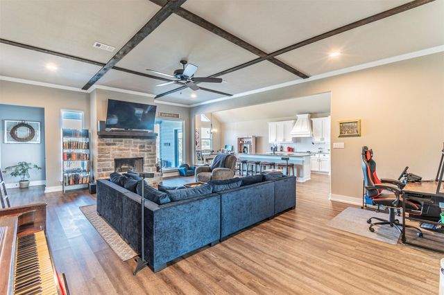 1535 Bent Creek Drive, Cleburne, TX 76033