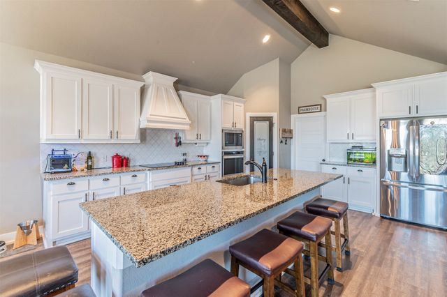 1535 Bent Creek Drive, Cleburne, TX 76033