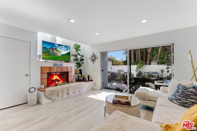 28711 Pacific Coast Highway 22, Malibu, CA 90265