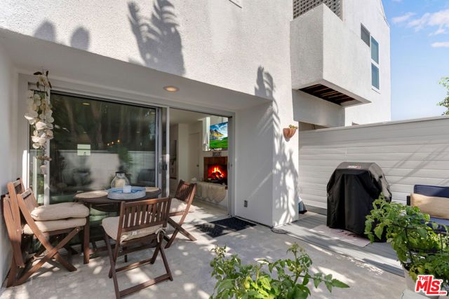 28711 Pacific Coast Highway 22, Malibu, CA 90265