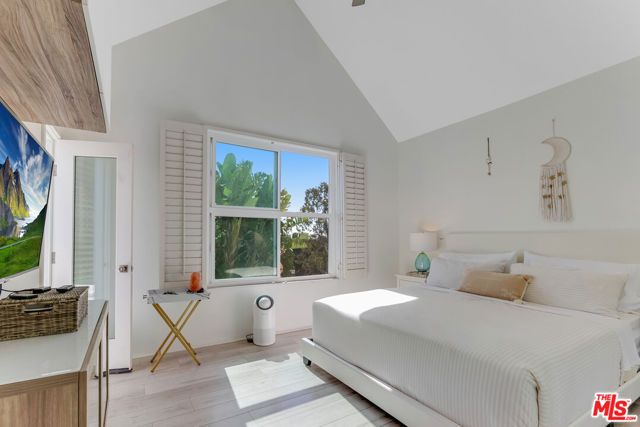 28711 Pacific Coast Highway 22, Malibu, CA 90265