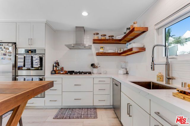 28711 Pacific Coast Highway 22, Malibu, CA 90265