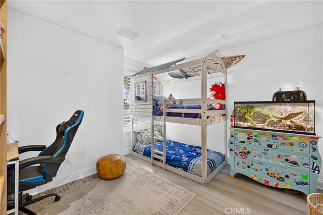 330 Ultimo Avenue, Long Beach, CA 90814