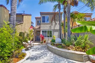 330 Ultimo Avenue, Long Beach, CA 90814