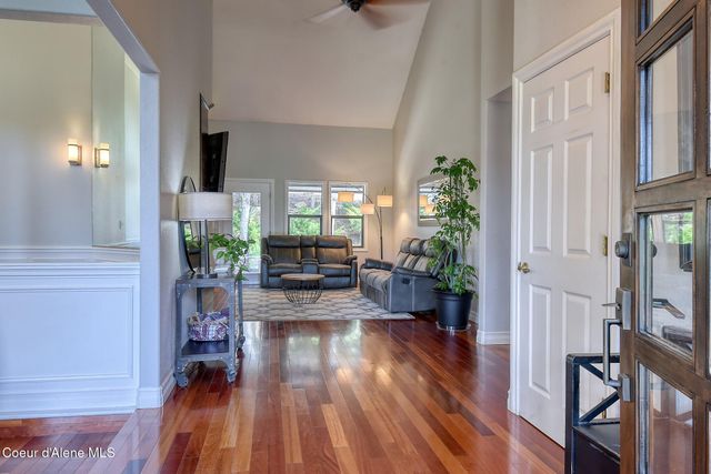 2016 E Packsaddle Dr, Coeur D'alene, ID 83815