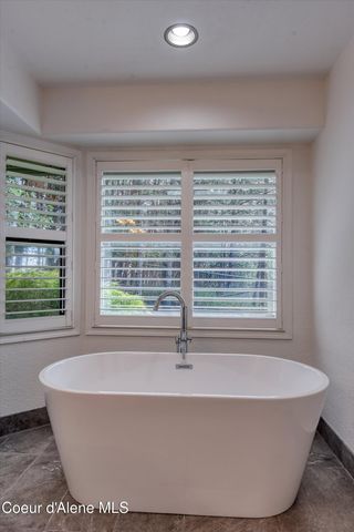 2016 E Packsaddle Dr, Coeur D'alene, ID 83815